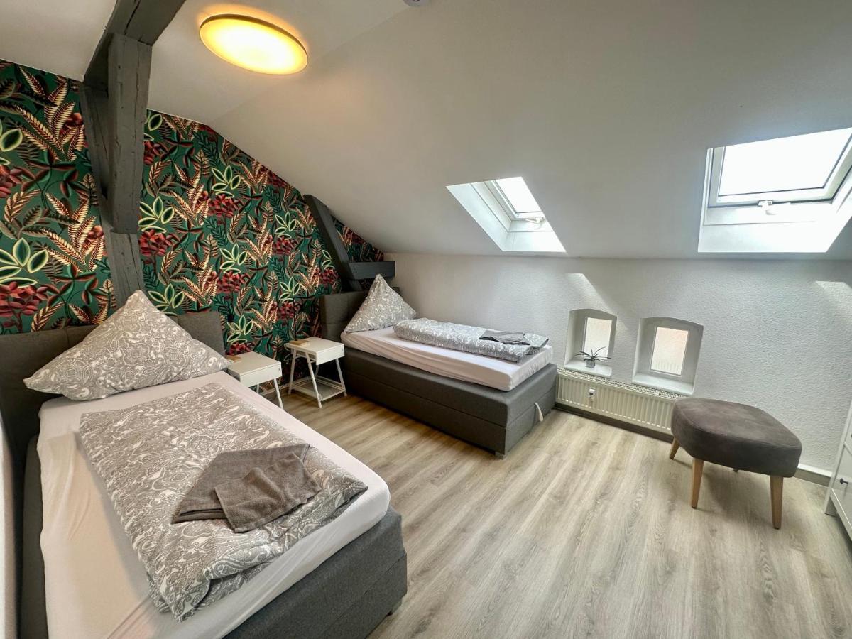 Apartment Zum Bunten Schmetterling Inkl. Parkplatz Erfurt Luaran gambar